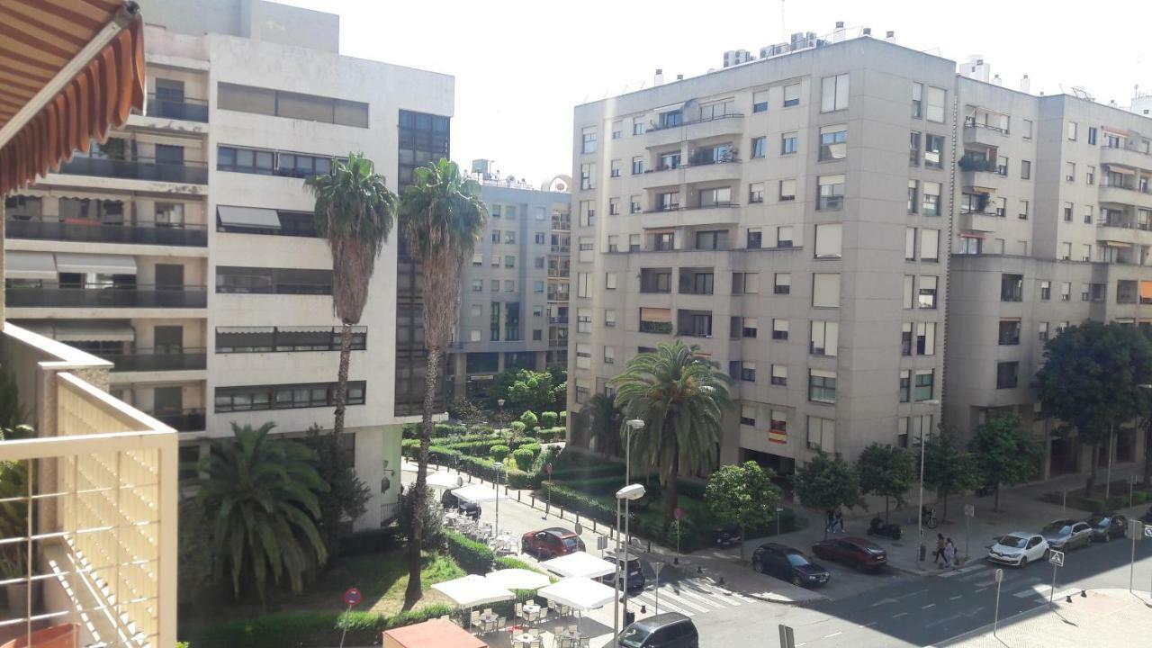 Gran Apartamento Plaza De Espana Appartement Sevilla Buitenkant foto